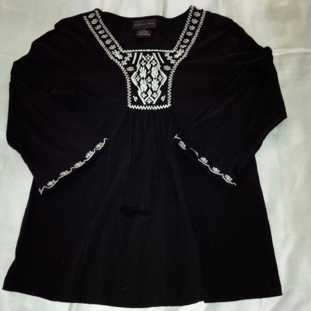 Embroidered Tunic ~ Small